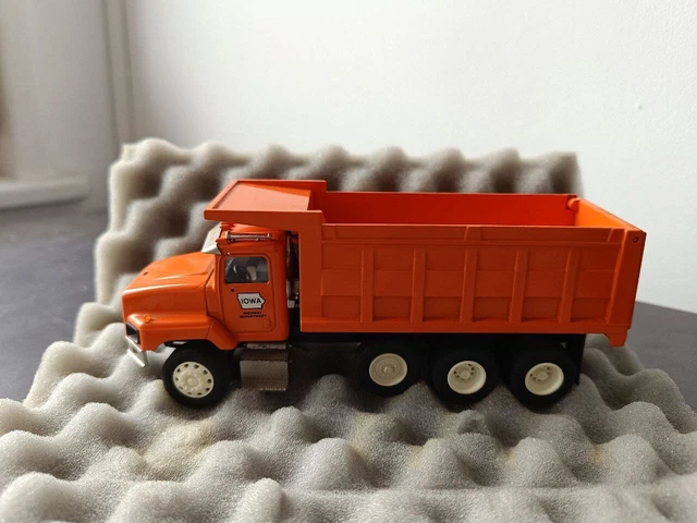 CONRAD, Camion Benne INTERNATIONAL 7000i, échelle 1/50, CON64105/05
