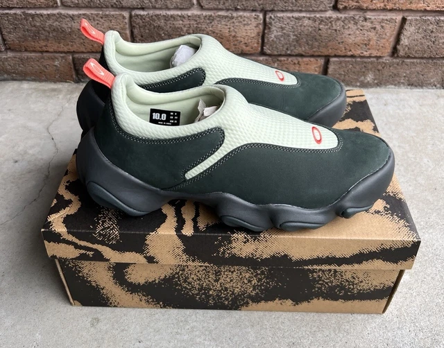 OAKLEY FACTORY X brain dead team flesh sandal mens US 10 Uk  display picture 3