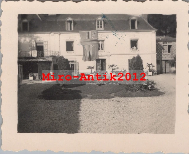 FOTO WK2 QUARTIER In Bayel Frankreich 1940 N 50960 EUR 21 00 foto-wk2-quartier-in-bayel-frankreich-1940-n-50960-eur-21-00