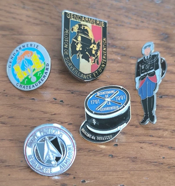 RARE PINS PIN'S .. Gendarmerie Nationale Loup Wolf Alsace Marckolsheim