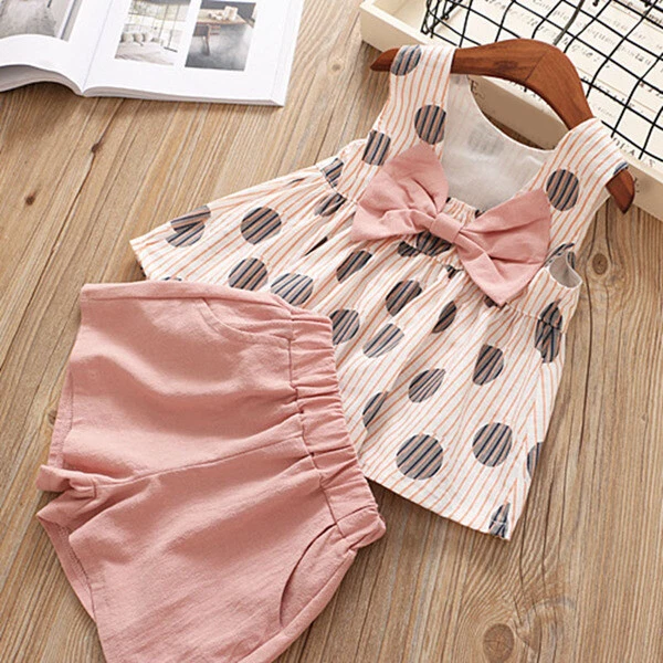 Completo Bimba bambina Maglia maniche corte pantaloni corti bianco rosa B048