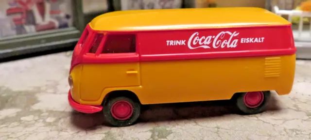 Selten Brekina  H0 1:87 VW T1a Kasten trink Coca Cola eiskalt gelb rot NEU Box