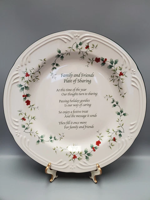Vtg Pfaltzgraff Winterberry Family & Friends Plate of Sharing 12"