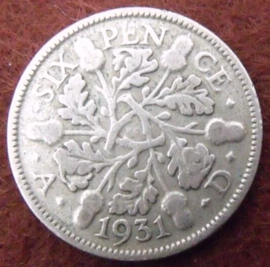 1931 GEORGE V SILVER SIXPENCE  ( 50% Silver )  British 6d Coin.   405