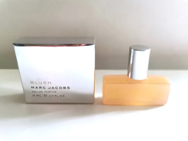 Miniature Marc Jacobs Blush Eau De Parfum 5 Ml Pleine