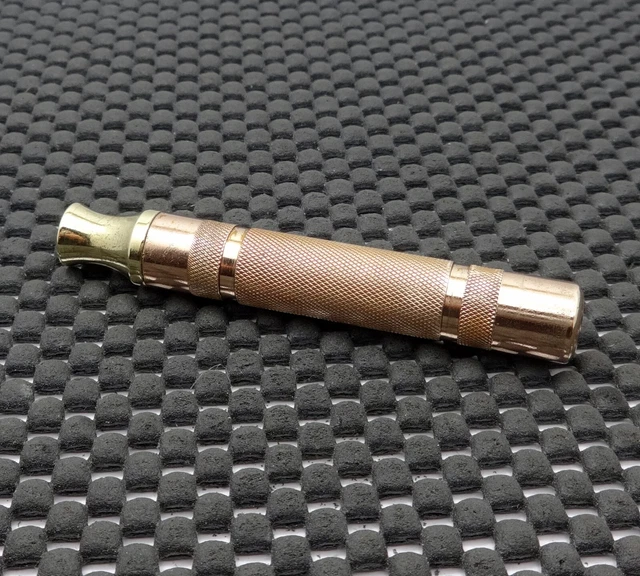 Vintage 1930's Gillette NEW Deluxe  DE Safety Razor  HANDLE ONLY