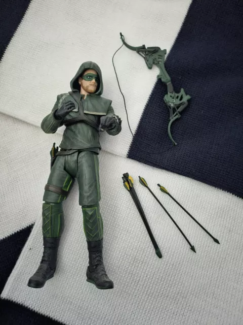 CW DC Arrow Oliver Queen Figure