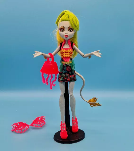 MATTEL Monster High Doll LAGOONAFIRE Freaky Fusion