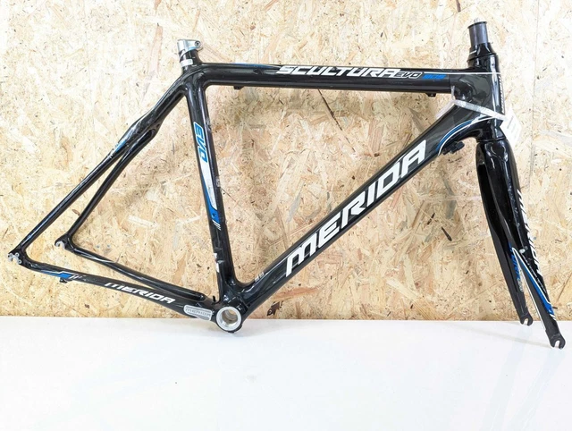 MERIDA SCULTURA 905 Evo 52Cm 2011 Model Carbon MERIDA SCULTURA 905 Evo 52Cm 2011 Model Carbon