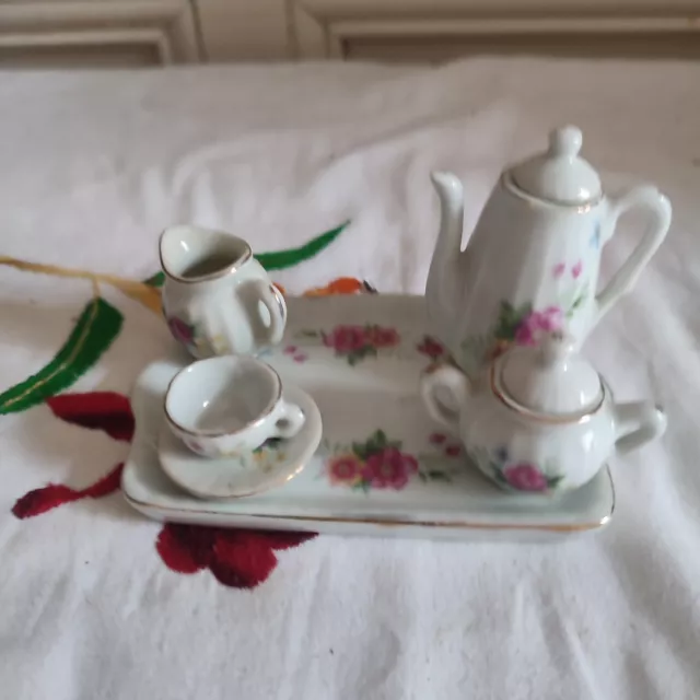 Servicio Egoísta Juego Porcelana Decoración De Flor Taza Jarra Azucarero Plato