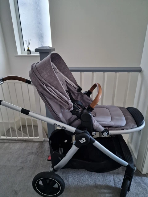 Maxi-Cosi Zelia S Trio 3-in-1 Travel System - Dark Grey (1996911300) 3