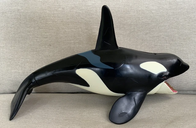 Killer Whale Orca Chap Mei Toy 11” Length Moving Mouth