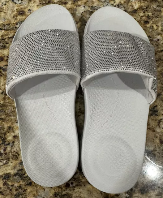 FitFlop Womens Iqushion Water Resistant Crystal Slides Soft Grey