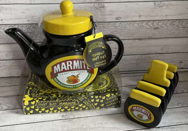 Marmite Vintage Ceramic Novelty Tea Pot In Original packaging  & Toastrack
