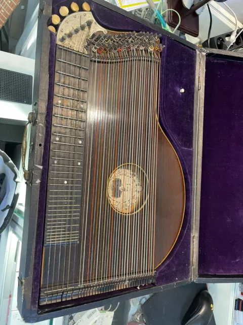 zither  HANS K. Haybach