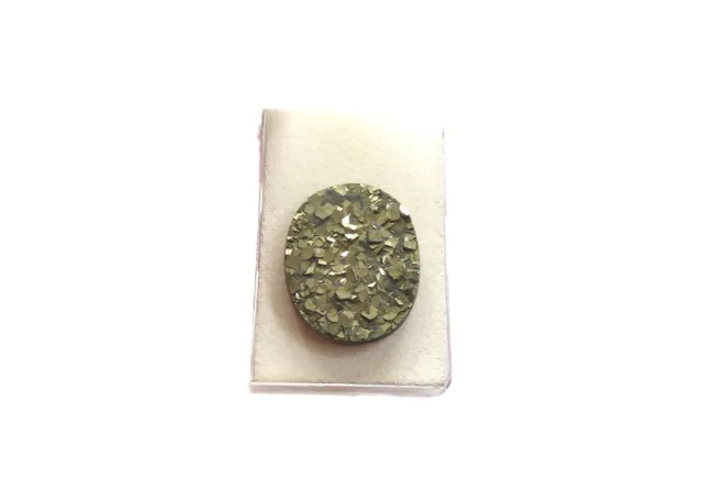 Pyrit auf Matrix Cabochon 29,8x24 mm 54 ct. Nr. U30693