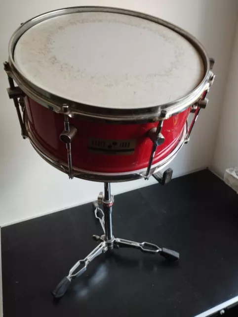 Snare Sonor rot  inkl. Ständer TAMA