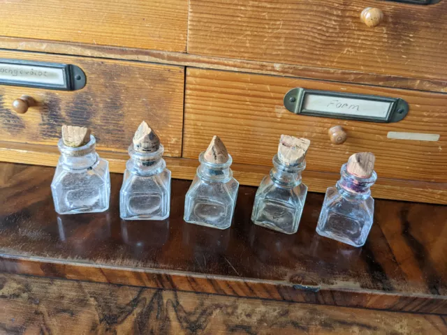 Vintage 5 x Apothekergefäße Apothekerflaschen Apothekergläser