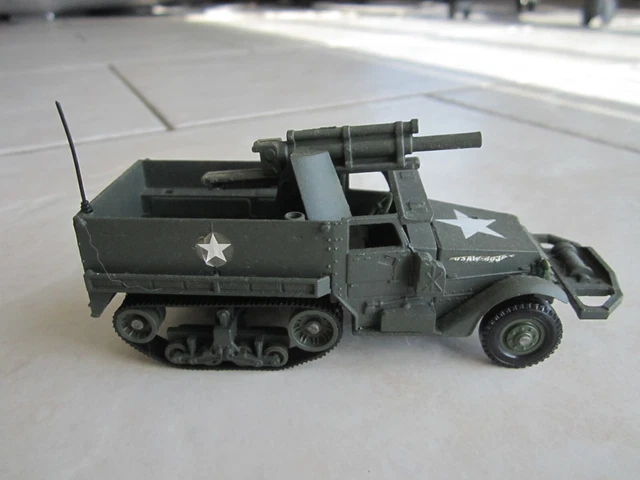 Char Militaire Solido 1:43 - Véhicule Blindé Vert, Modèle 1975, Zamac