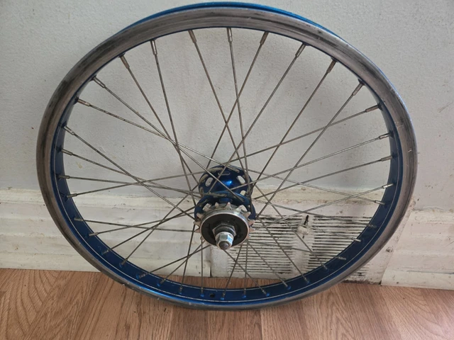 OLDマウンテンバイク　UKAI リム　26x1.50 32H UKAI UM-20 26x1,50 36h MTB Felgen Super Hard Finish RAR