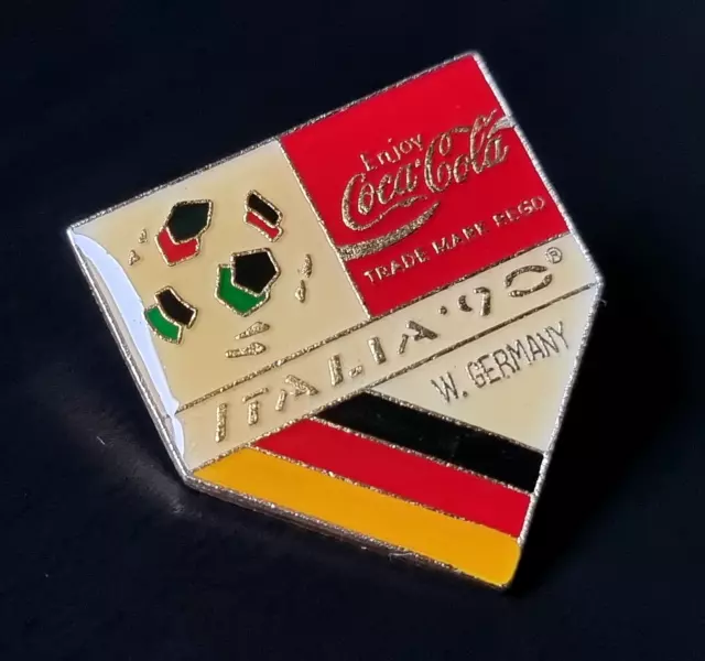 Pin / Anstecker : Coca Cola / Italia '90 Fußball-Weltmeisterschaft