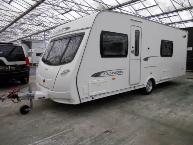 Lunar Clubman SB ~ 4Berth Fixed Single Beds  Touring Caravan ~ 1 Owner From New~