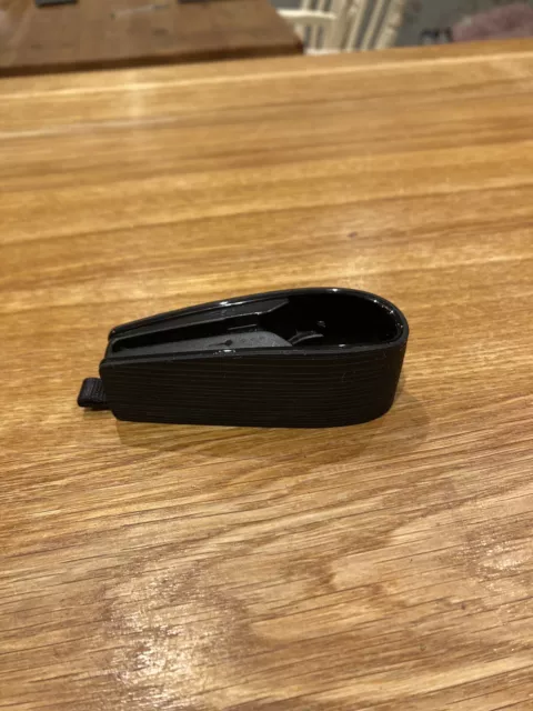 Plantronics Voyager Edge Charging Case / Charger