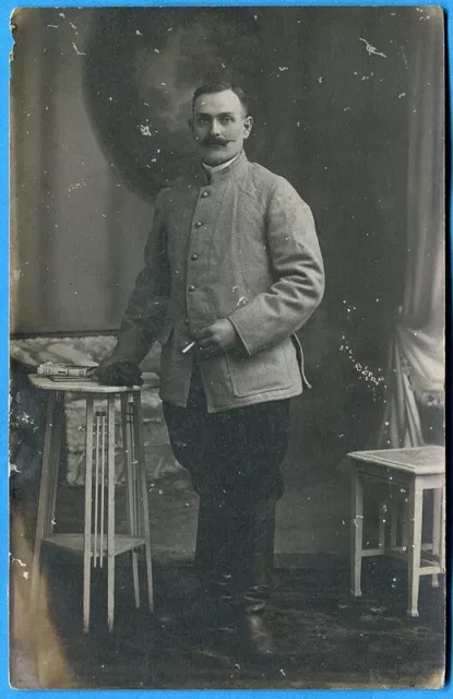 CPA PHOTO : Portrait d'un soldat allemand / Guerre 14-18