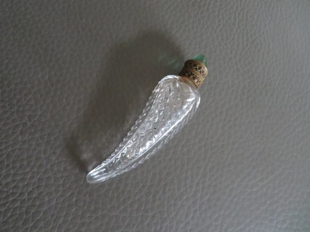 Pic à Cravate Ou Chapeau Vintage - Métal Doré Avec Boule En Cristal - Occasion