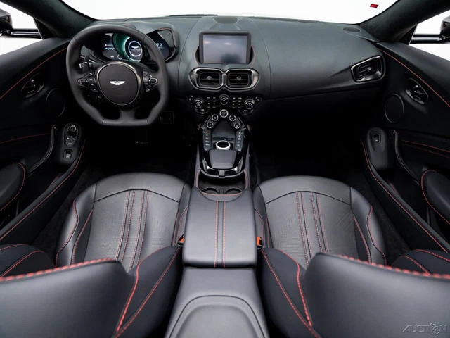 2023 ASTON MARTIN Vantage 10