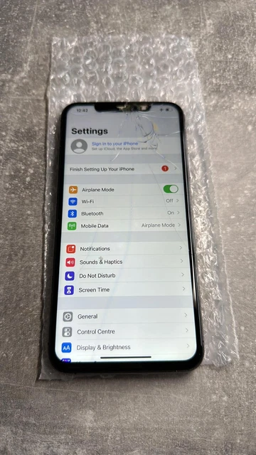 1108 - Apple iPhone 11 PRO MAX 64 Go - GRIS SIDERAL