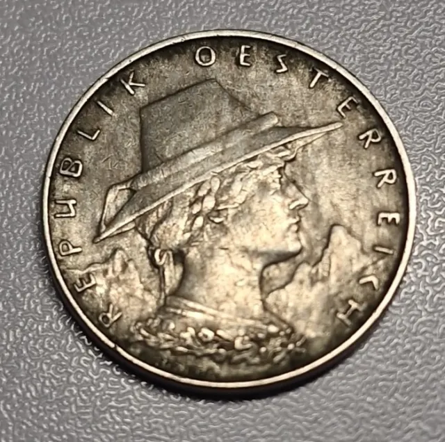 10 Groschen 1925 Excellent Condition Coin Austria