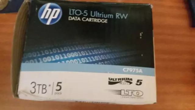 HP LTO-5 Ultrium RW Data Cartridge 3TB - (C7975A) - complete box of 5 cartridges