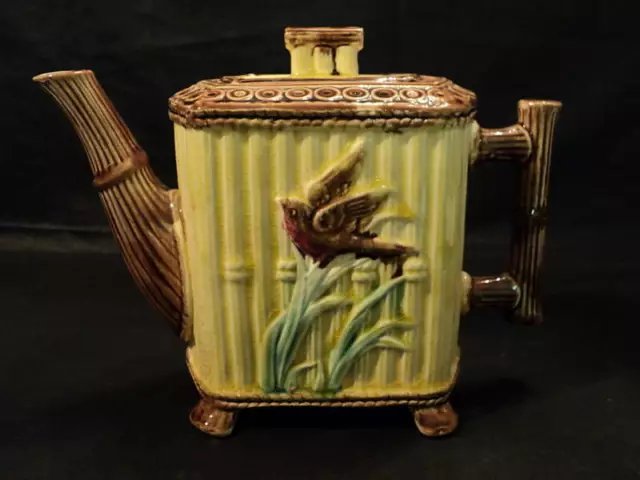 GORGEOUS 19th CENTURY THOMAS FORESTER ENGLISH MAJOLICA FOOTED TEAPOT