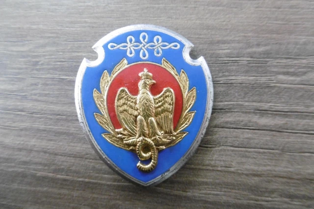 Ancien Insigne Militaire G. Moret Paris – France – Vintage
