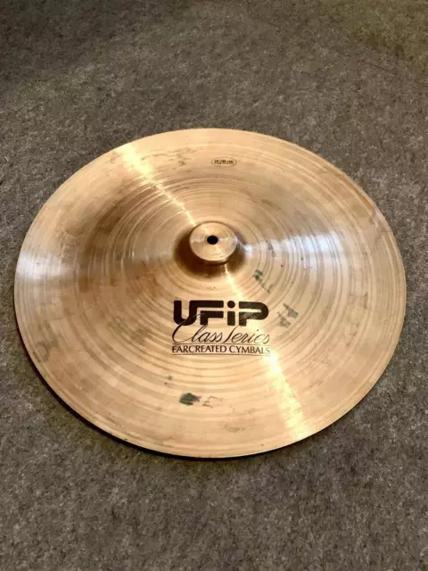 Piatto UFIP Class Series 18" Earcreated Cymbals