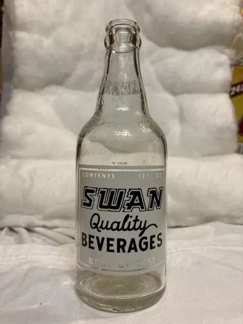 Swan Beverages Philadelphia, Pa. 12 Oz. ACL Soda Bottle, 1951