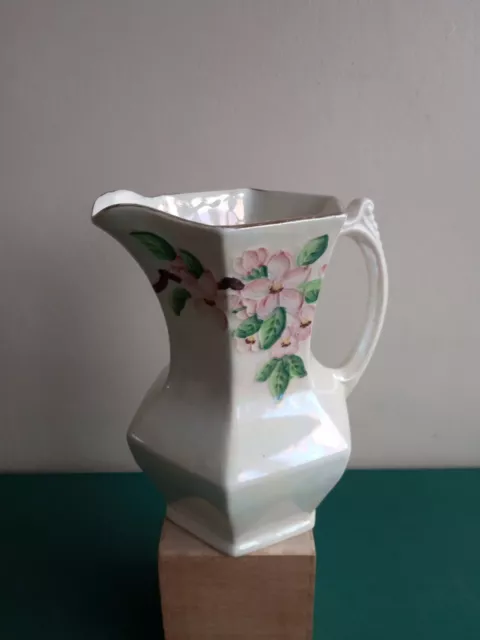 Pretty Vintage Ringtons Ltd Maling Ware Lustre Jug w/ Floral Pattern