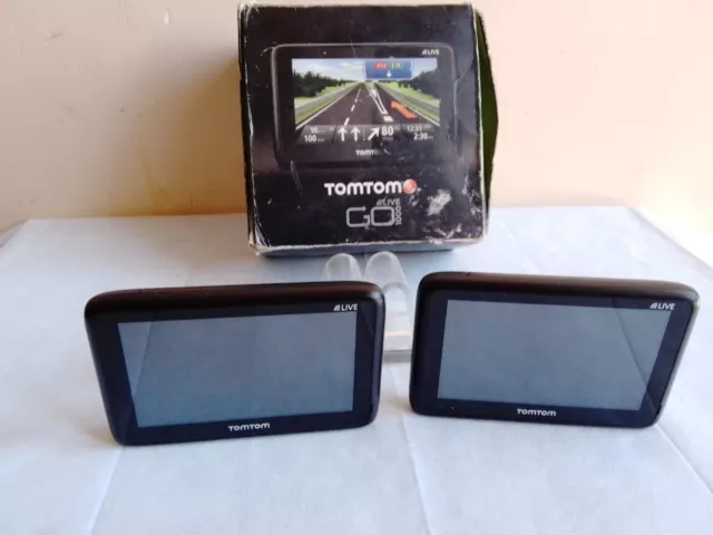 Lotto 2 Navigatore GPS TOMTOM GO LIVE 1000 con mappe Europa