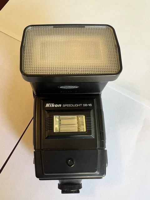 Nikon SPEEDLIGHT SB-16 Shoe Mount Flash