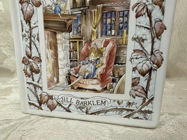 Royal Doulton - Brambly Hedge - Winter Story Savings Book / Ceramic Money Box 2