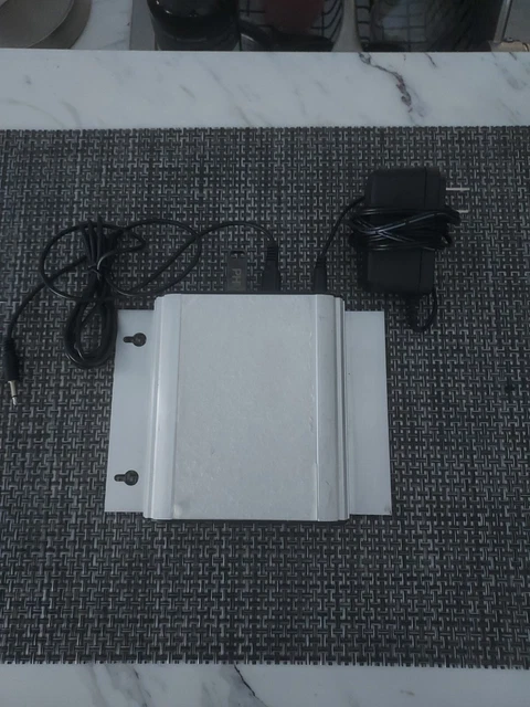 Premier Technologies Model USB1200 Music-On-Hold Machine with Power Pack