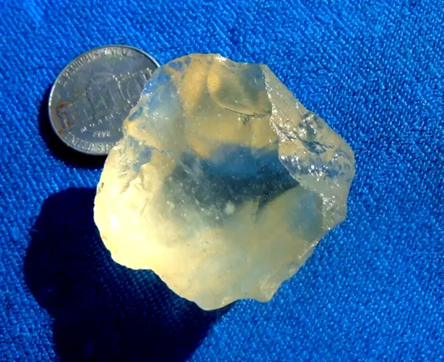 Libyan Desert Glass Meteorite Tektite impact specimen( 125 ct)Super yellowGem A+