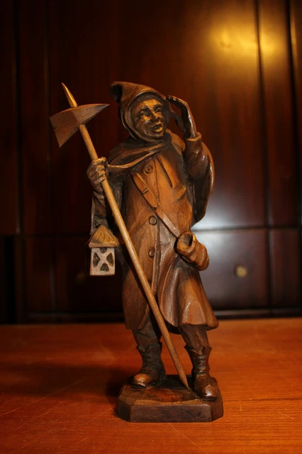 Antique 10" Wood Hand Carved Medieval Night Guard Watchman Pirate Statue Figure
