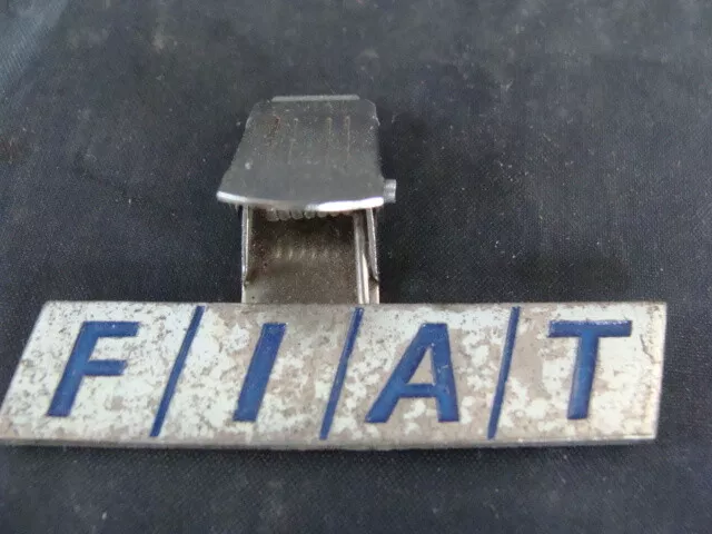 Badge Fiat