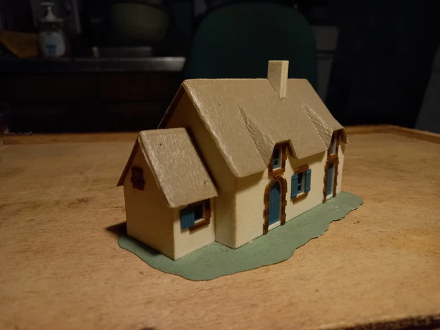 Maison Miniature André Porte 'Chaumière En Brière' Modèle 111C Montée, Avec Boîte D'origine - Très Rare