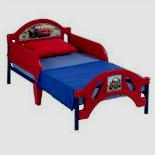 DISNEY PIXAR CARS Lightning McQueen & Mater Plastic Toddler Bed Frame