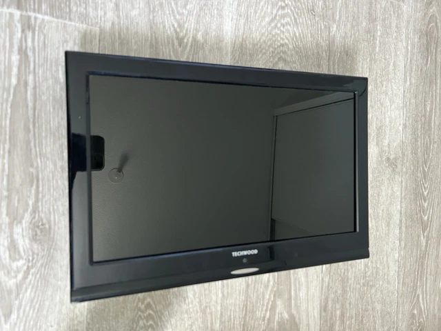 Petit Téléviseur LCD Techwood 7 Pouces - Ouvert Mais Jamais Utilisé