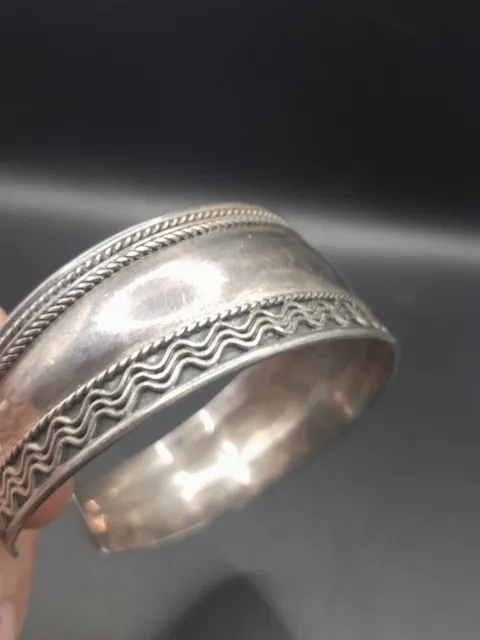 Vintage Navajo Cuff Bracelet - Sterling Silver