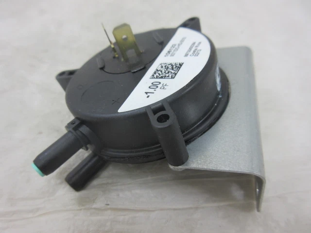 York Luxaire Coleman Mpl 9371Do-Hs-0010  106122 Furnace Exhaust  Pressure Switch